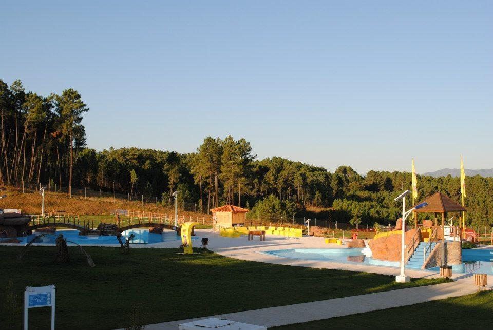 Naturwaterpark - Parque De Diversoes Do Douro Hotell Vilela  Eksteriør bilde